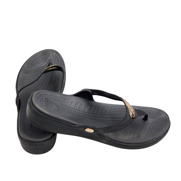 Crocs Sandals Womens 11 Black Capri V Flip Flop Gold Emblem Summer Beachwear - Picture 7 of 10